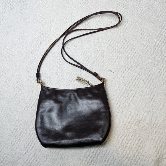 Vintage Lisette Crossbody Leather Bag - Picture 1 of 10